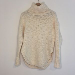 Treasure & Bond Turtleneck Sweater Cream S…